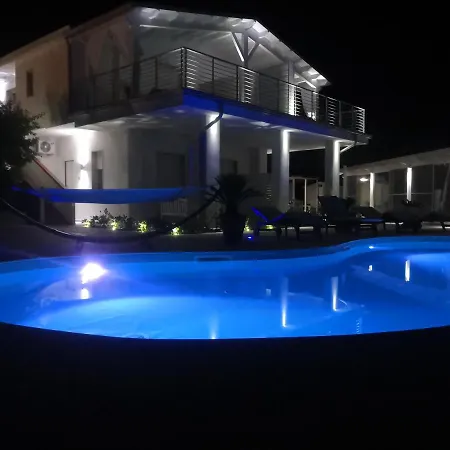 White House Peschici